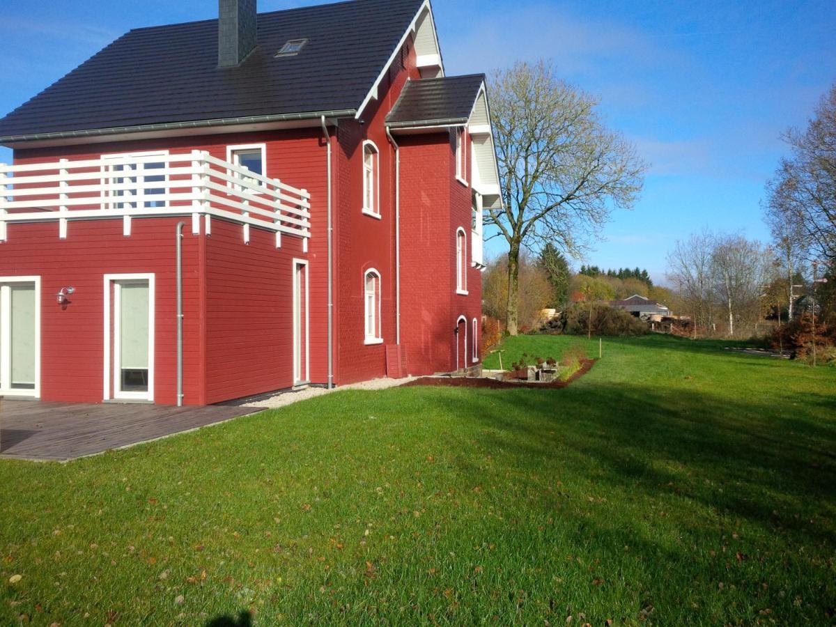 Rod Hus Villa Sourbrodt Exterior foto